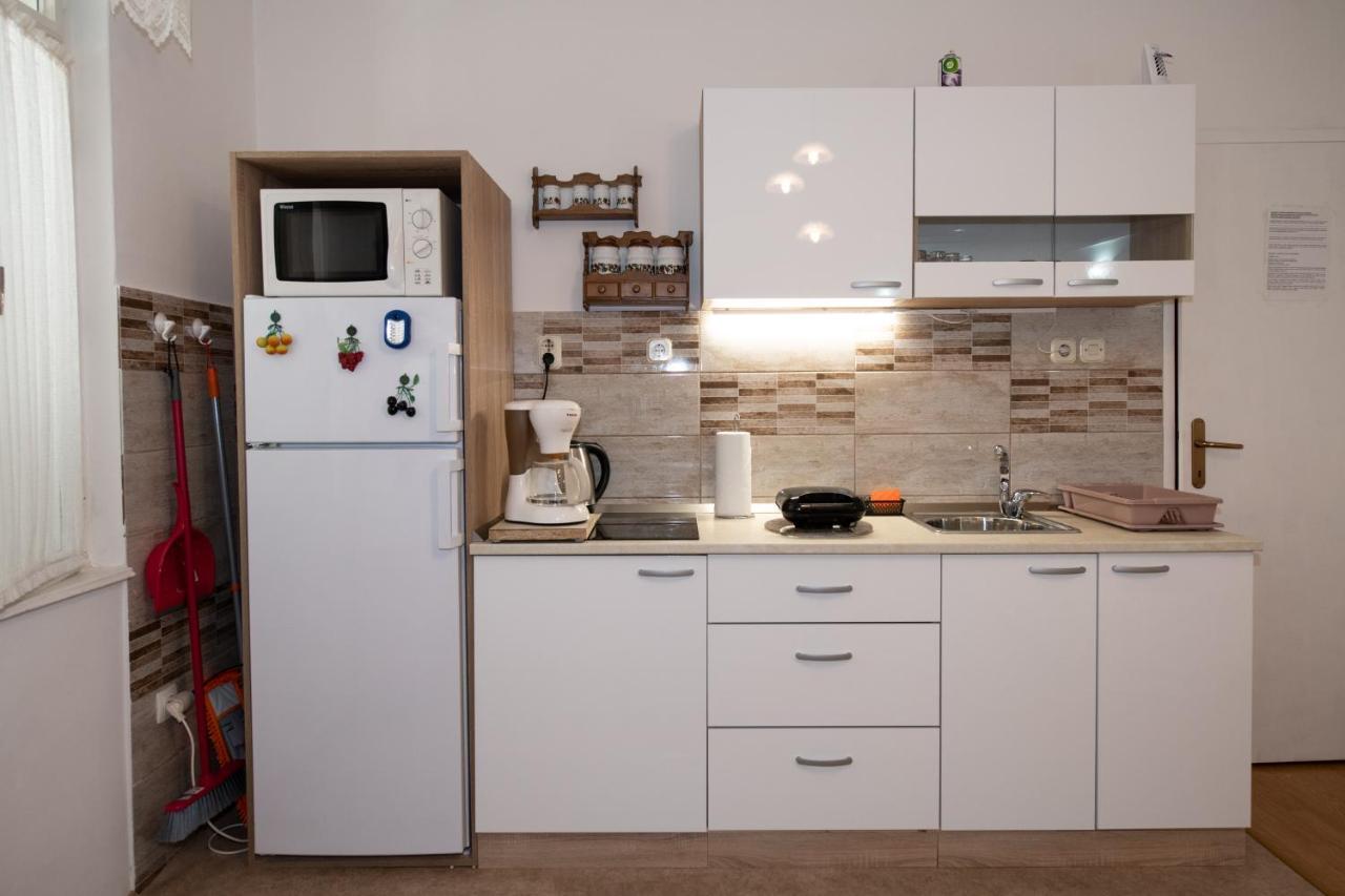 דירות אופטיה Apartman Paun מראה חיצוני תמונה