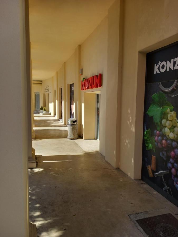 דירות אופטיה Apartman Paun מראה חיצוני תמונה